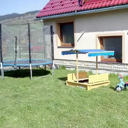 Domek letniskowy Chalupa U Strakov Lúčky